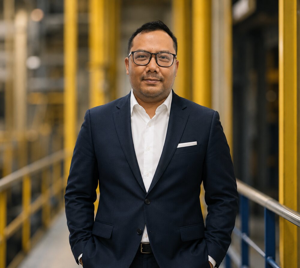 Sabasior Director